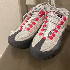 Air max 95s